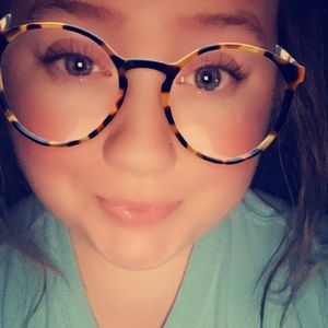 Meet your Posher, Erin